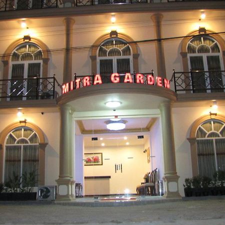 Hotel Mitra Garden Панкалпинанг Экстерьер фото
