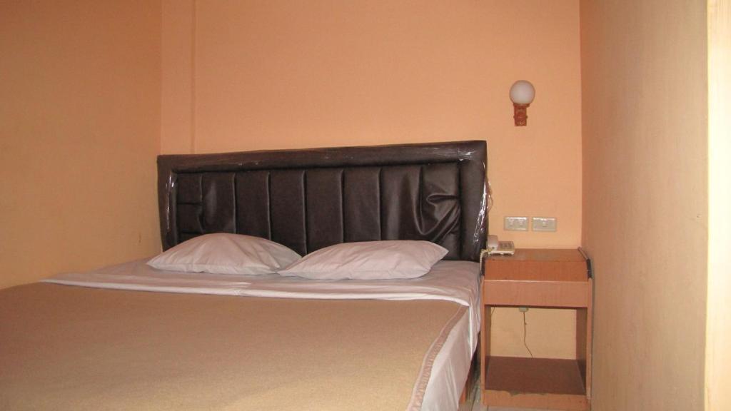 Hotel Mitra Garden Панкалпинанг Номер фото